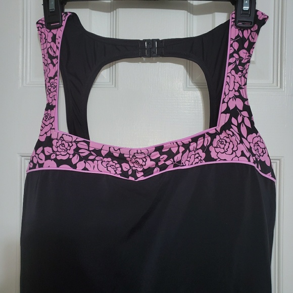 NWOT It Figures Swimsuit 26W - Picture 3 of 5